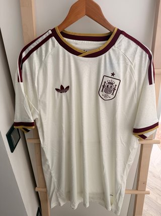 Camiseta España Adidas Blanca y Dorada
