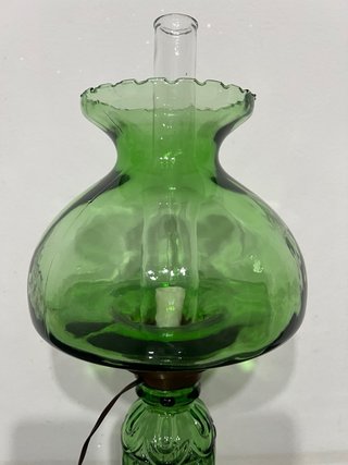 Lampada elettrica vintage vetro verde