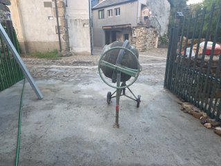 Hormigonera UMACON Pequeña