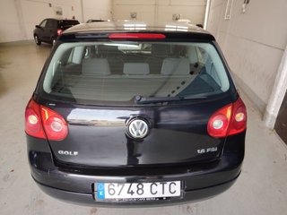 Volkswagen Golf 2004