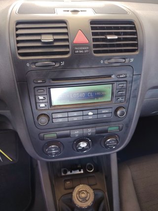 Volkswagen Golf 2004