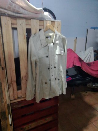 Gabardina beige mujer