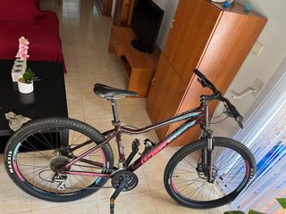 Bicicleta Giant Liv Tempt 27.5” Frenos Disco