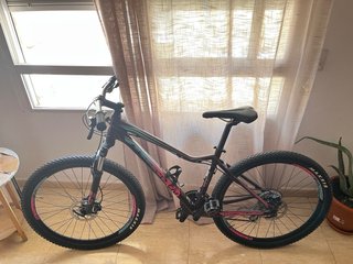 Bicicleta Giant Liv Tempt 27.5” Frenos Disco