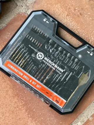 Taladro y set de brocas Werckmann