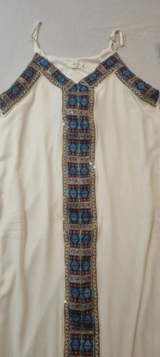 Vestido étnico blanco