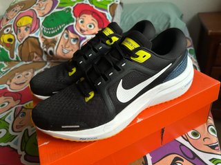 Nike Vomero 16 Talla 43