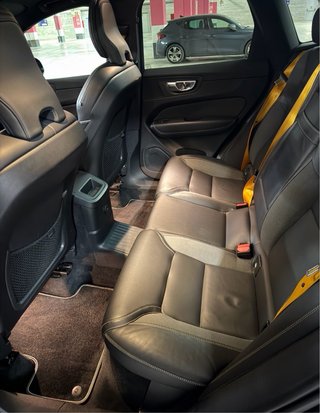 Volvo XC60 2021