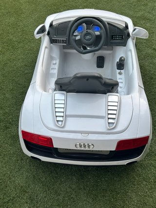 Coche Batería Infantil Audi R8 Spyder Blanco