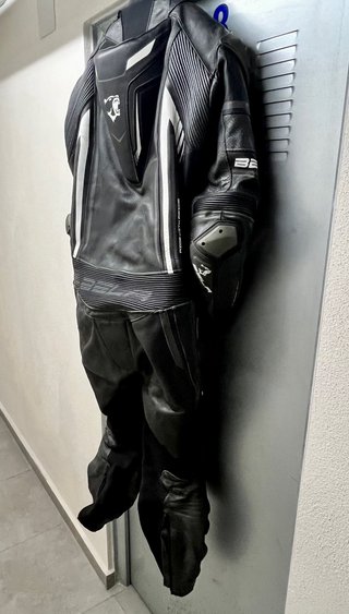 Mono de moto Bela 1 pieza
