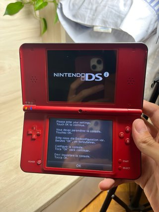 Nintendo DSi XL Mario Bros