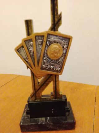 Trofeo Cartas Póker Mármol y Resina