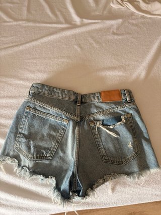 Shorts vaqueros Zara desgastados
