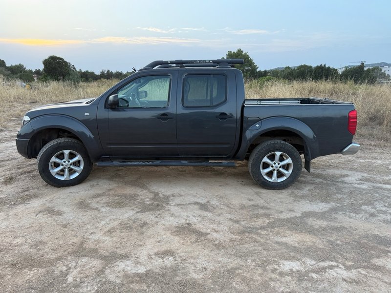 Nissan Navara 2006 - foto 1