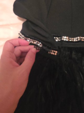 Falda con plumas