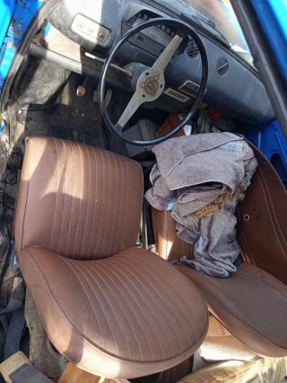 SEAT 850