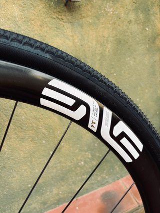 Megamo Silk Gravel Bike