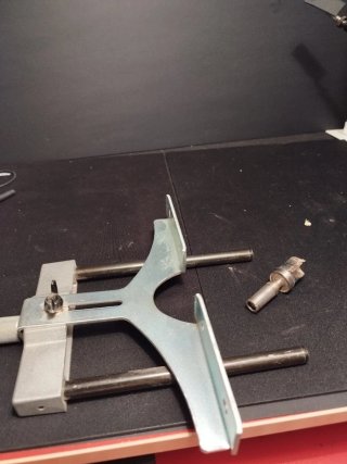 Fresadora Makita 3612BR