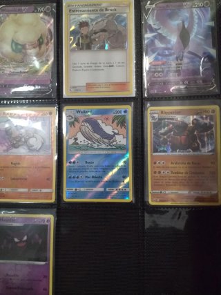 Varie carte Pokémon