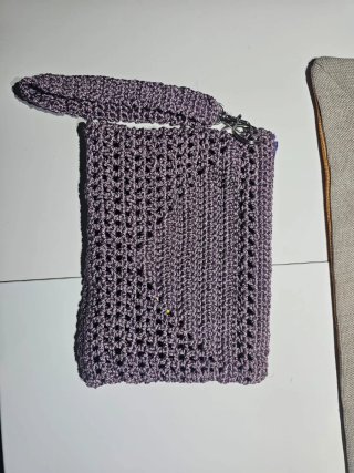 Pochette fatta a mano grigia