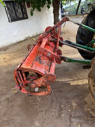Fresadora Rotovator 1.40m howard