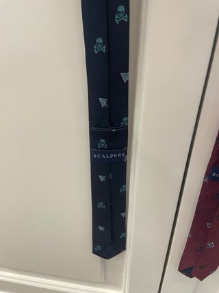 Corbatas Scalpers niño 5€ cada una