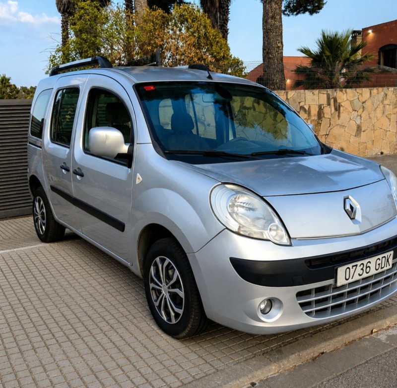 Renault Kangoo 2010 - foto 1