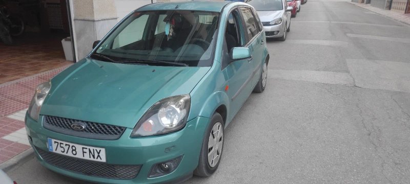 Ford Fiesta 2007 - foto 1