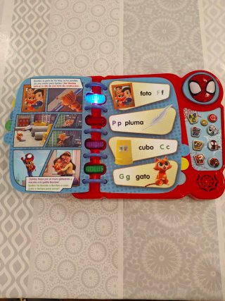 Libro interactivo "Aprende a leer con Spidey"