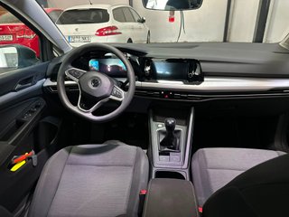 Volkswagen Golf 2021
