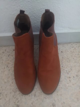 Botines Chelsea ante sintético