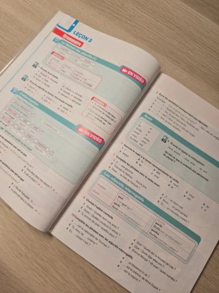 Libro de texto Jeu de Mots Plus A1