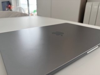 MacBook Air M2 15” 2023 8GB 256GB Gris Espacial