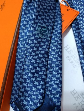 Corbata Hermès Azul Tortugas