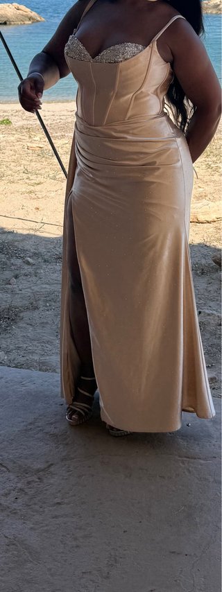 Vestido de fiesta beige/dorado
