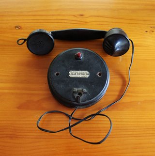 TELÉFONO ANTIGUO INTERCOMUNICADOR