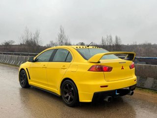 Mitsubishi Lancer 2012