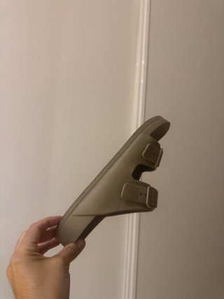 Sandalias Beige