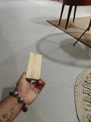 Expositor Joyas Dorado Base Madera