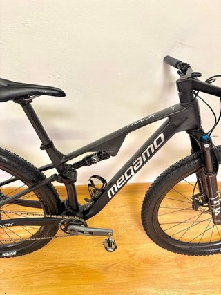 Megamo Track Full Carbono Talla S AXS Electronico