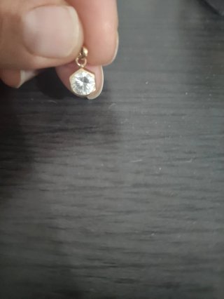 Colgante de Oro con circonita