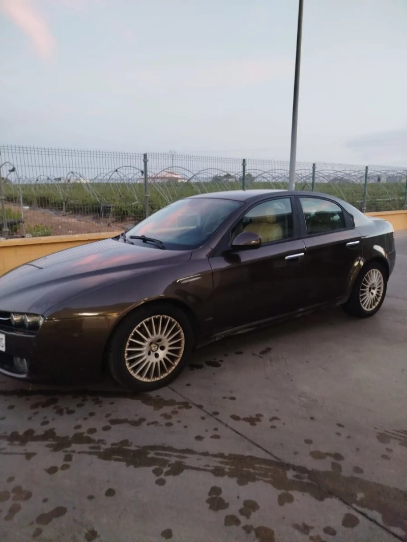 Alfa Romeo 159 2006 - foto 1
