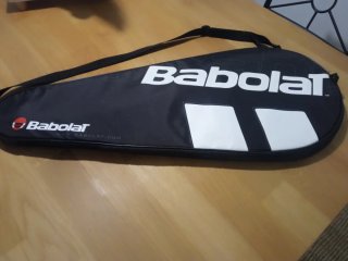 Raqueta de Tenis Babolat.