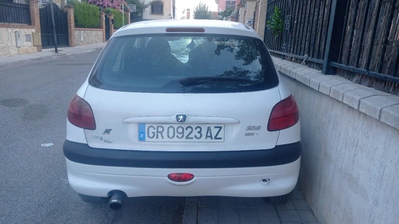 Peugeot 206 2000hdi - foto 1