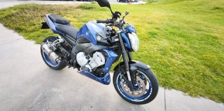 Yamaha FZ1 Naked Azul