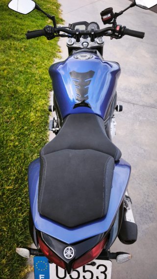 Yamaha FZ1 Naked Azul