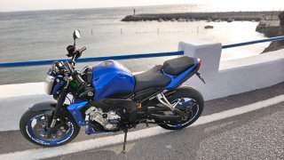 Yamaha FZ1 Naked Azul