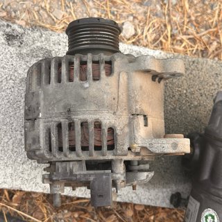 Alternador Valeo 746899 Vw Golf V Seat Audi