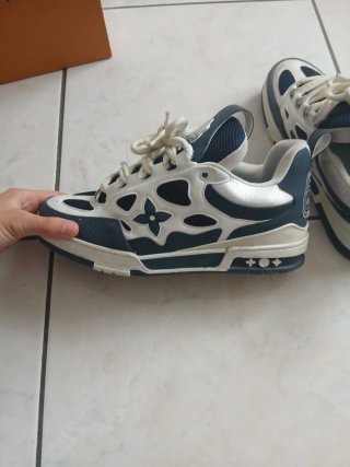 Louis Vuitton skate blu e bianche, prezzotrattabil