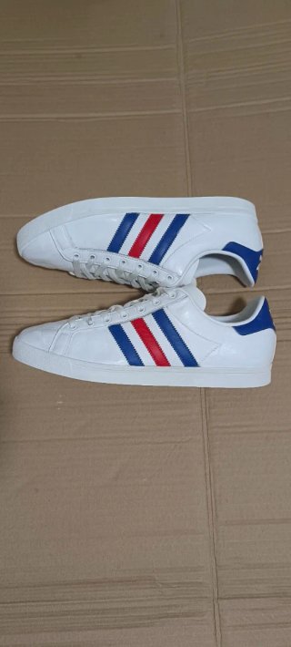Zapatillas Adidas Blancas y Azules